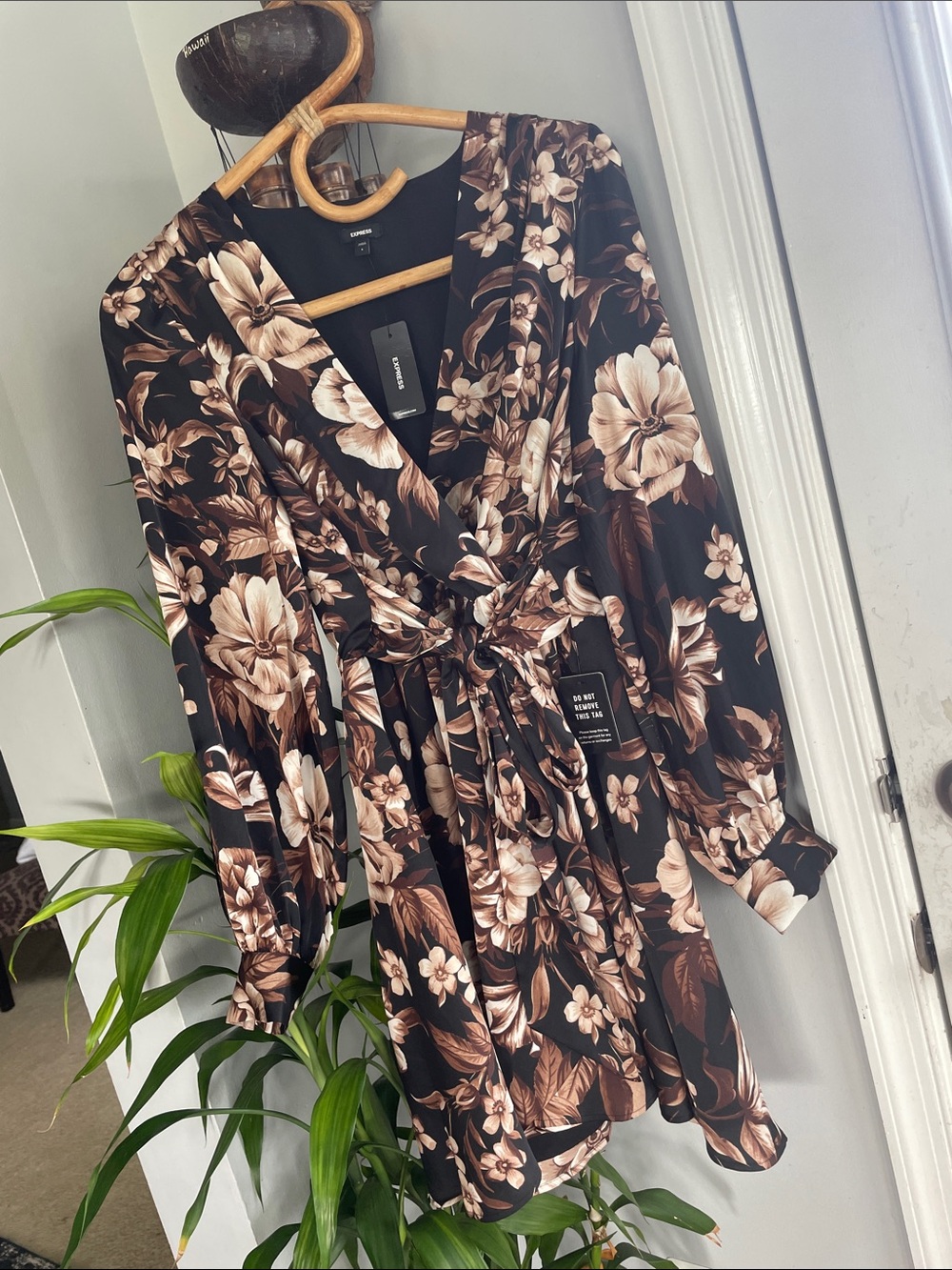 Express Black Floral Long-Sleeve Wrap Dress